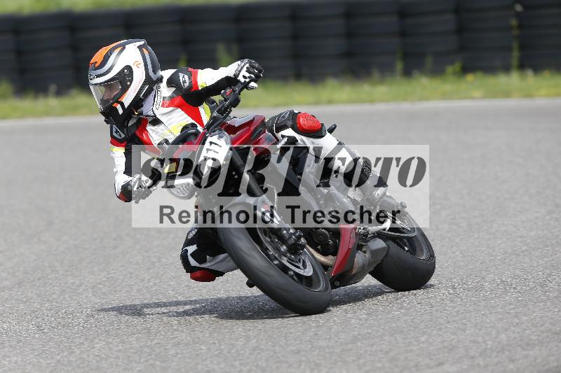 /53 16.09.2025 Track Day Domi Aegerter ADR/Gruppe gelb/111